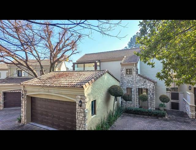 3 BEDROOM TOWNHOUSE FOR SALE IN LONEHILL